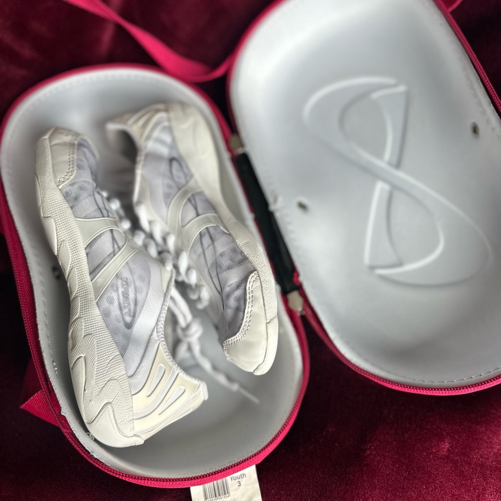 NFINITY Vengeance White Cheer Athletic Shoes
